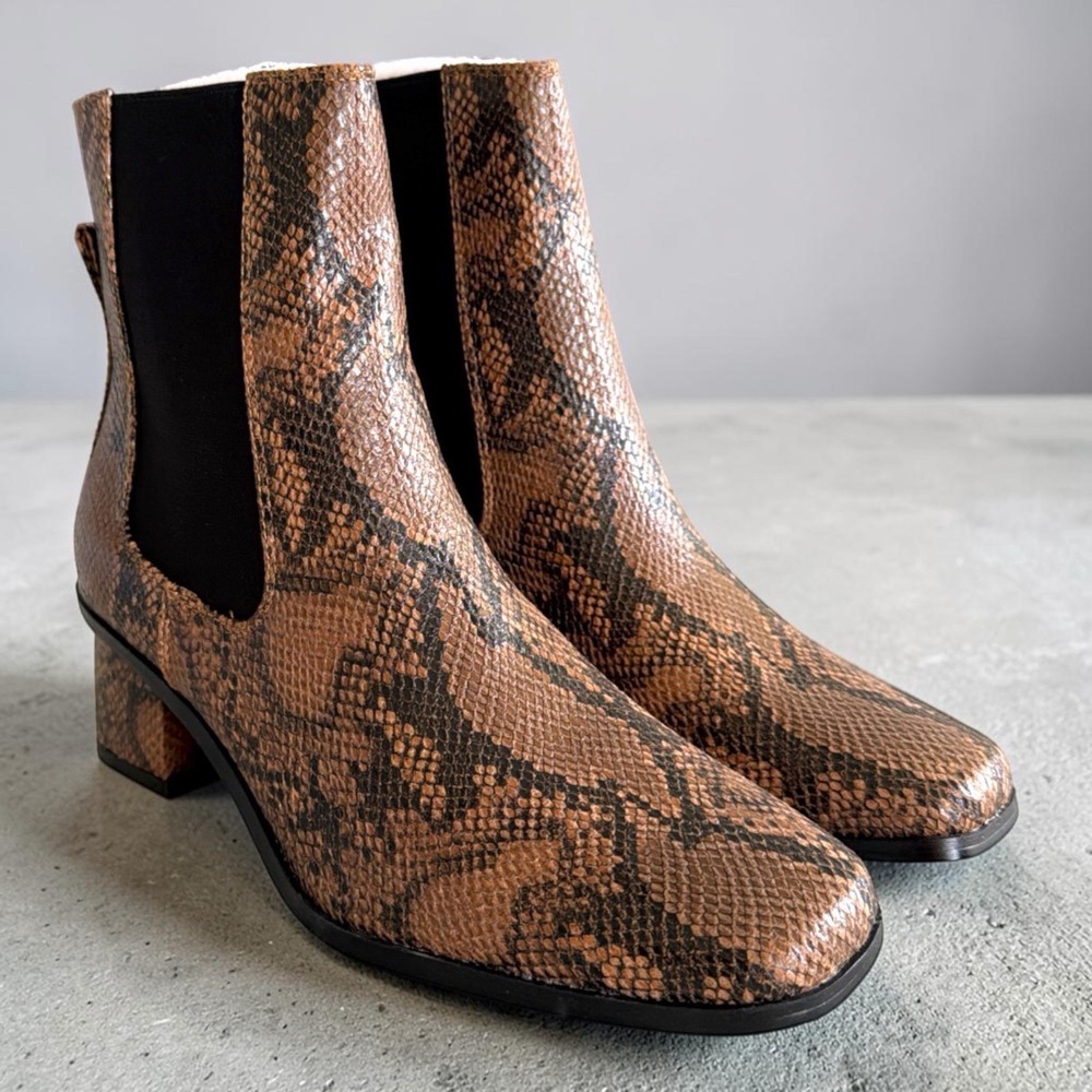 French Connection Chrissy Chelsea Ankle Boots Snake Block Heel NIB US 9 EU 40